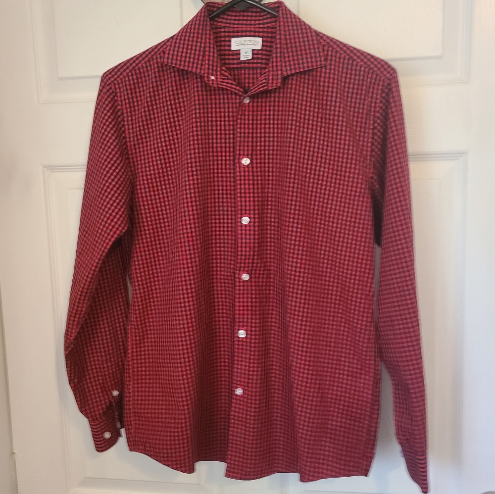 (1550) Michael Strahan Boy's Long Sleeve Dress Shirt. 18 Red/Black Checker